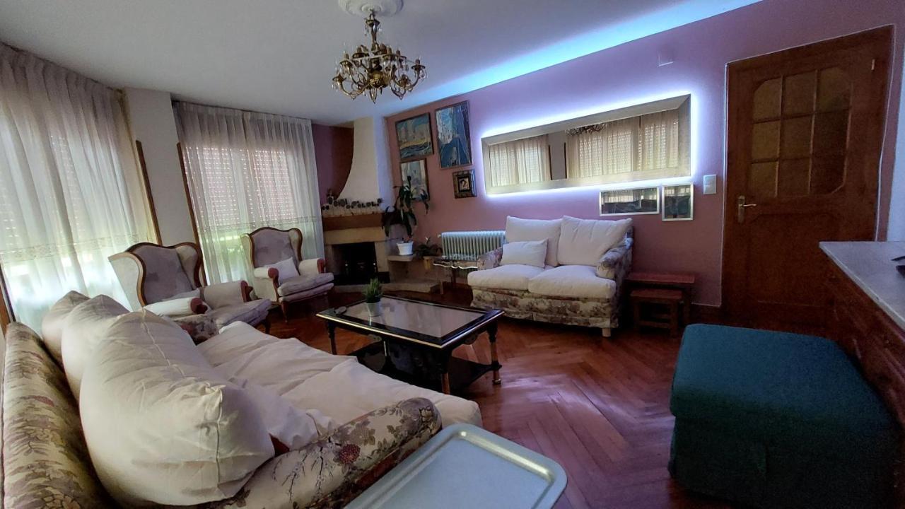 Villa Isabel 2 Llaves Arriondas Ngoại thất bức ảnh